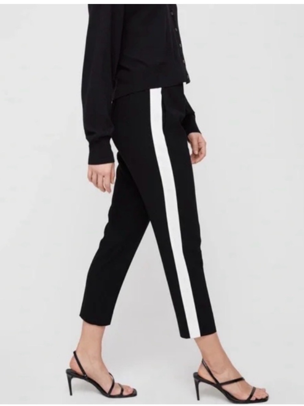 Babaton Aritzia Conan Cropped Black Pants with White Side Stripe Size 12